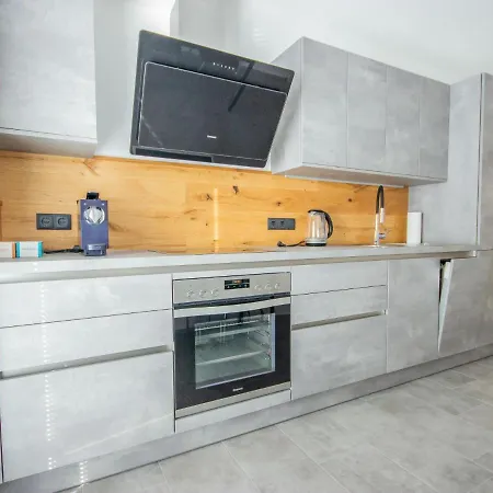 Apartment Sunnseitn Top 2 *